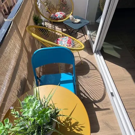 Apartamento Castelo דירה *